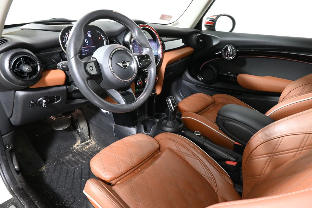 Thumbnail: 2022 MINI Cooper - 4