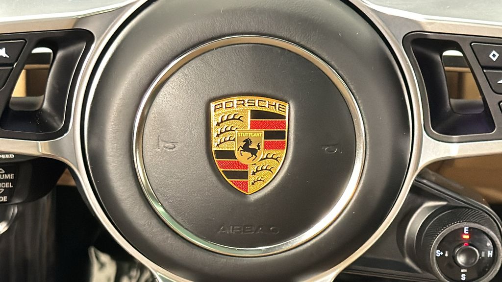 2022 Porsche   21