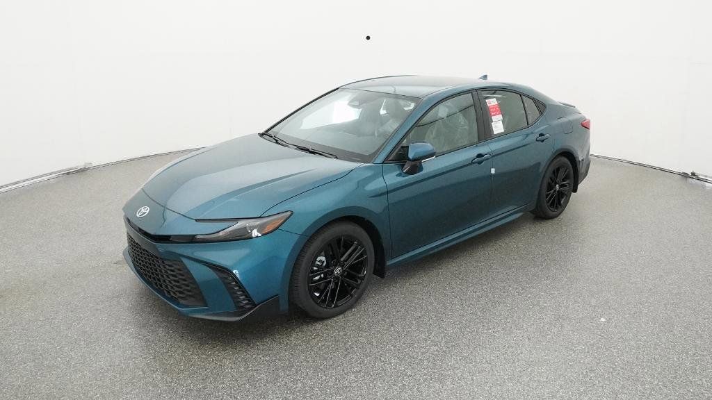 2025 Toyota Camry SE Hero Image