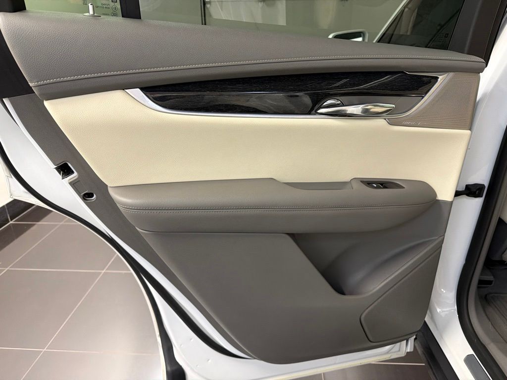 Photo 32