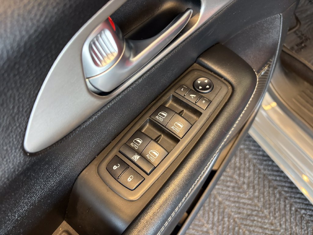 2020 Chrysler Pacifica Hybrid Limited