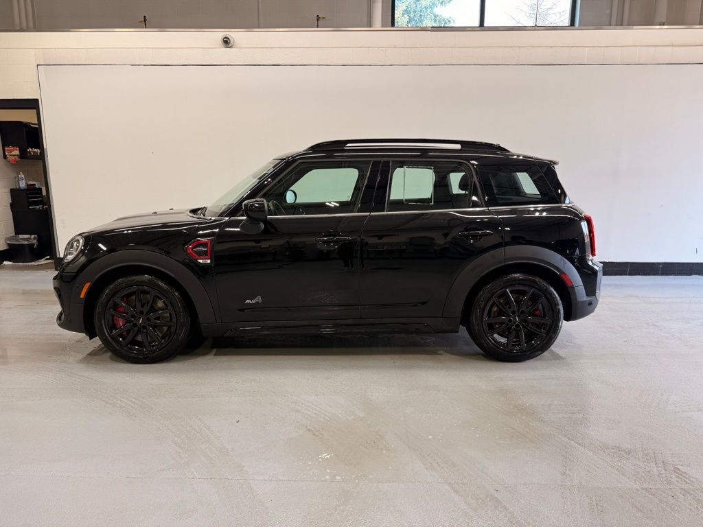 2022 MINI Cooper Countryman John Cooper Works 2