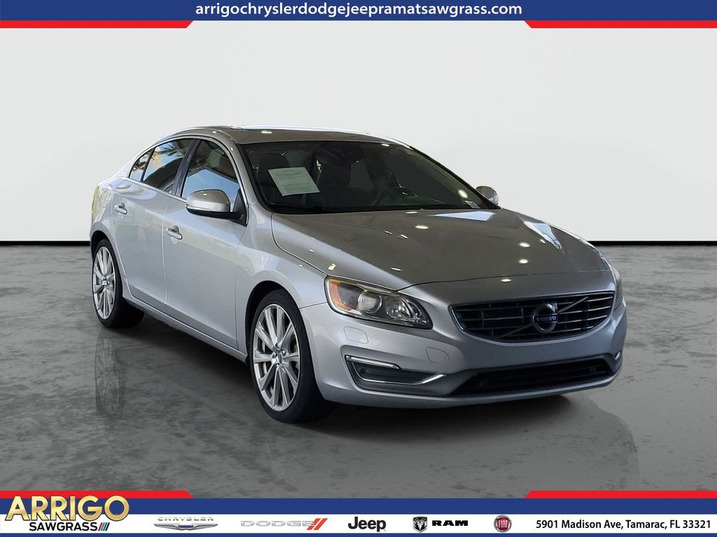 2017 Volvo S60 Inscription T5 Platinum