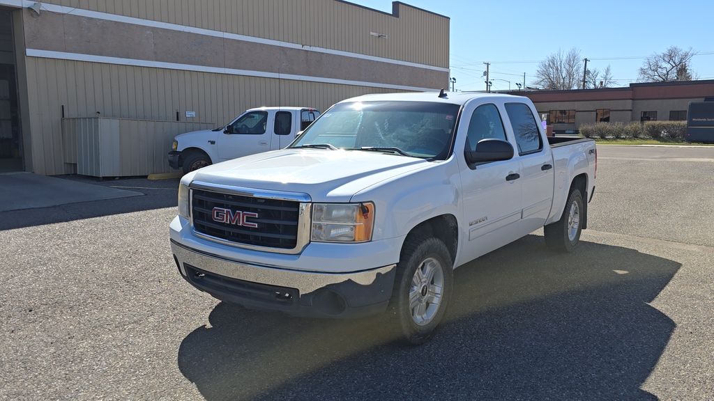 Summit White 2010 GMC Sierra 1500 SLE Crew Cab 4WD Pickup Truck Four-Wheel Drive 6-Speed Automatic