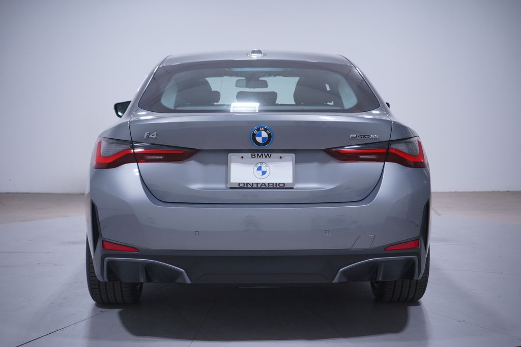 Thumbnail: 2023 BMW i4 - 5