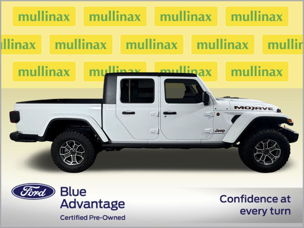 Certified Used 2025 White Jeep Mojave image 2