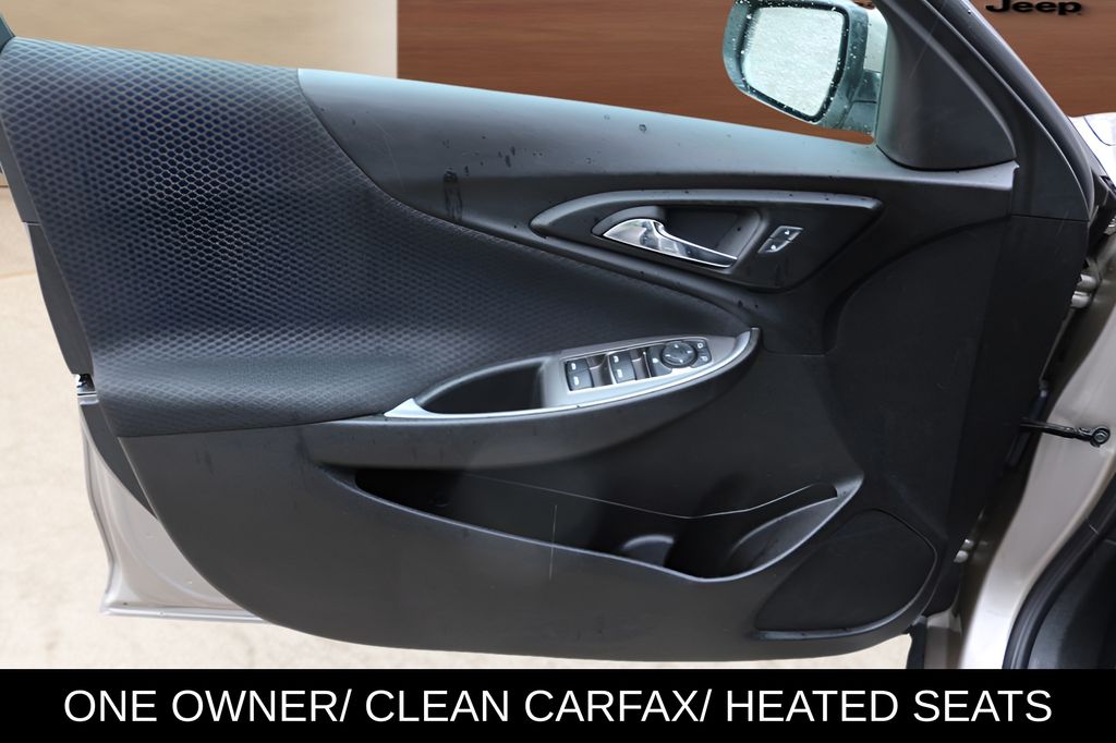 Used 2025 Gray Chevrolet LT image 11