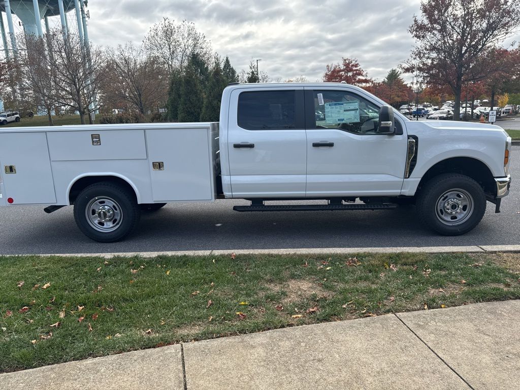 2026 Ford F-350 Chassis XL