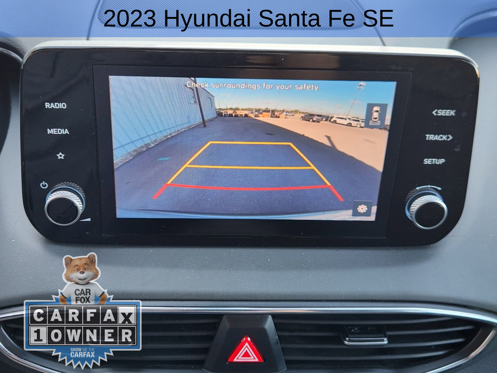 2023 Hyundai Santa Fe SE 18