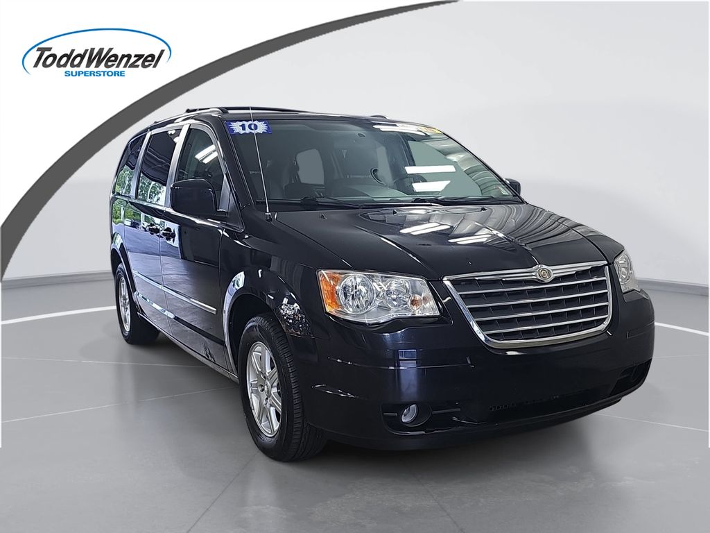 2010 Chrysler Town & Country Touring Plus FWD