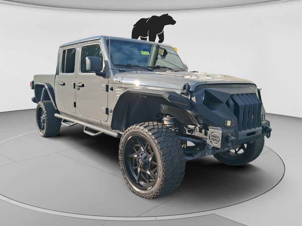  2022 Jeep Gladiator Sport Crew Cab 4WD   