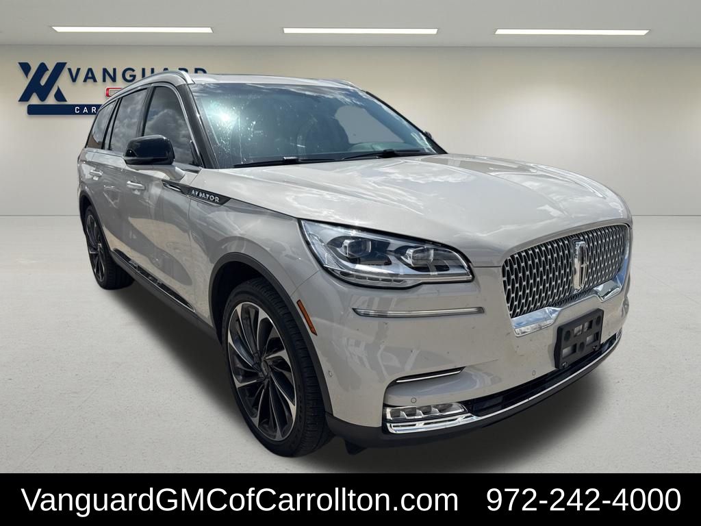 Pearl Metallic 2024 Lincoln Aviator Reserve AWD SUV / Crossover All-Wheel Drive Automatic