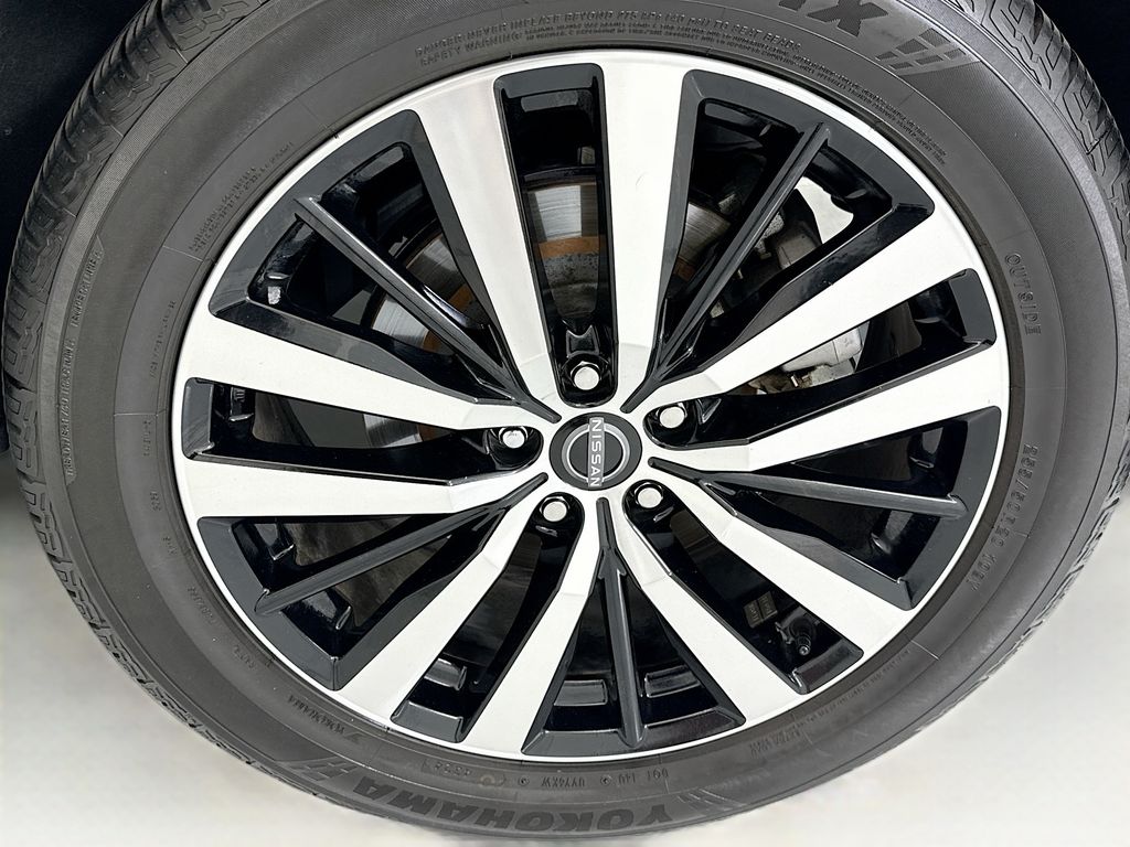 Thumbnail: 2023 Nissan Pathfinder - 30