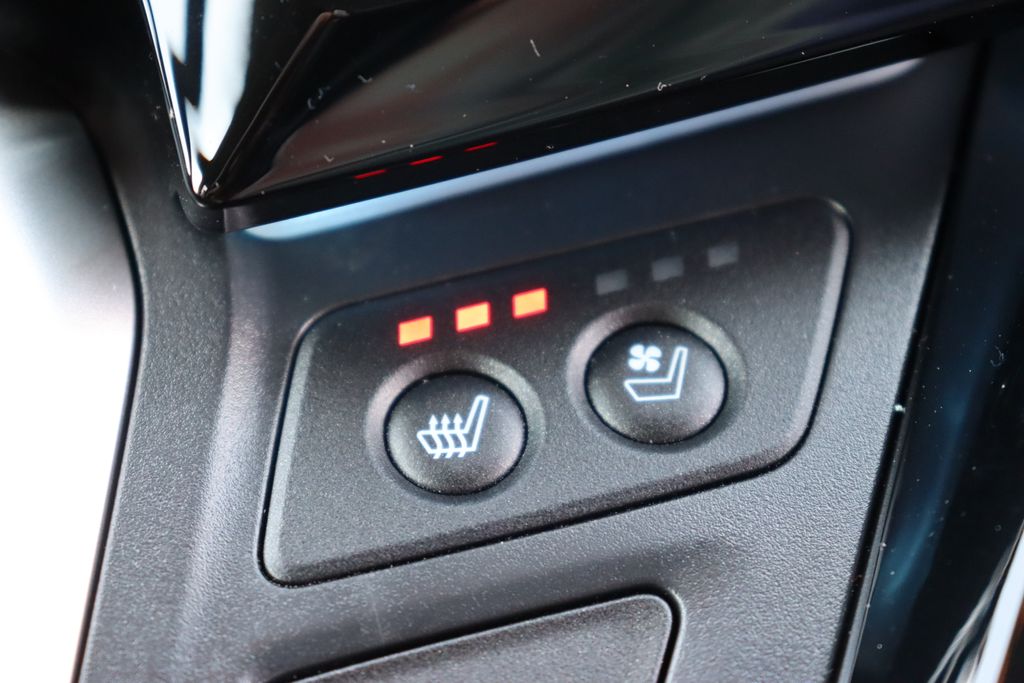 Thumbnail: 2026 Honda Odyssey - 26