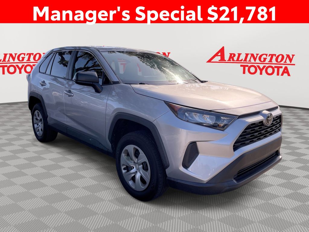 2022 Toyota RAV4 LE