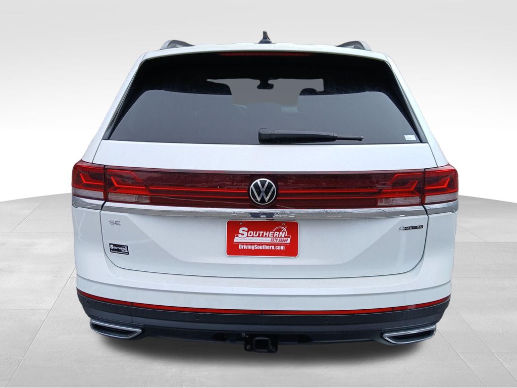 New 2026 White Volkswagen 2.0T SE w/Technology image 4