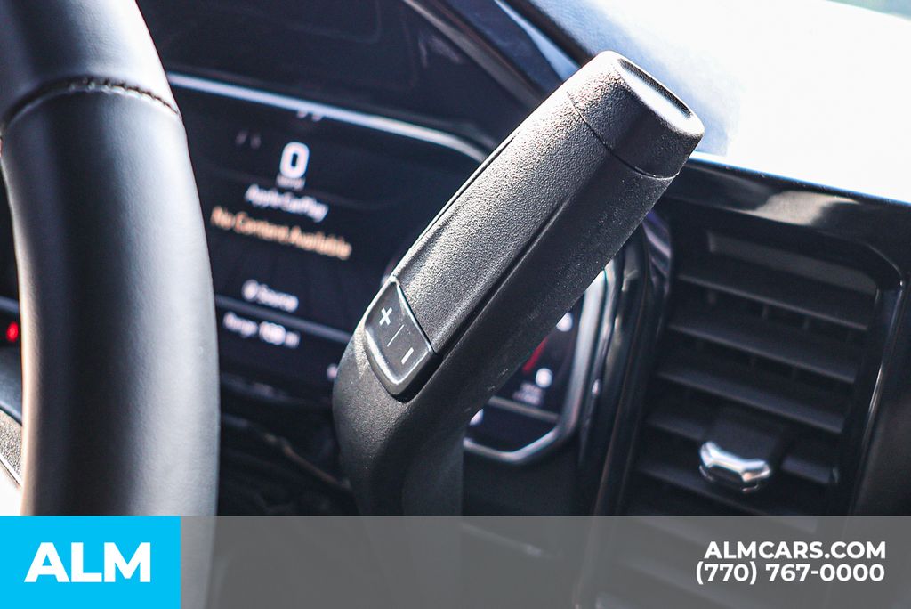 Used 2024 Blue GMC SLT image 30