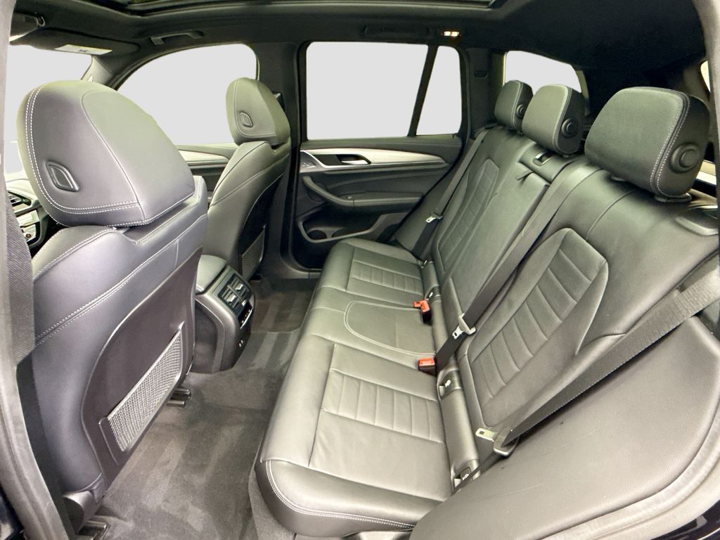 Thumbnail: 2021 BMW X3 - 20