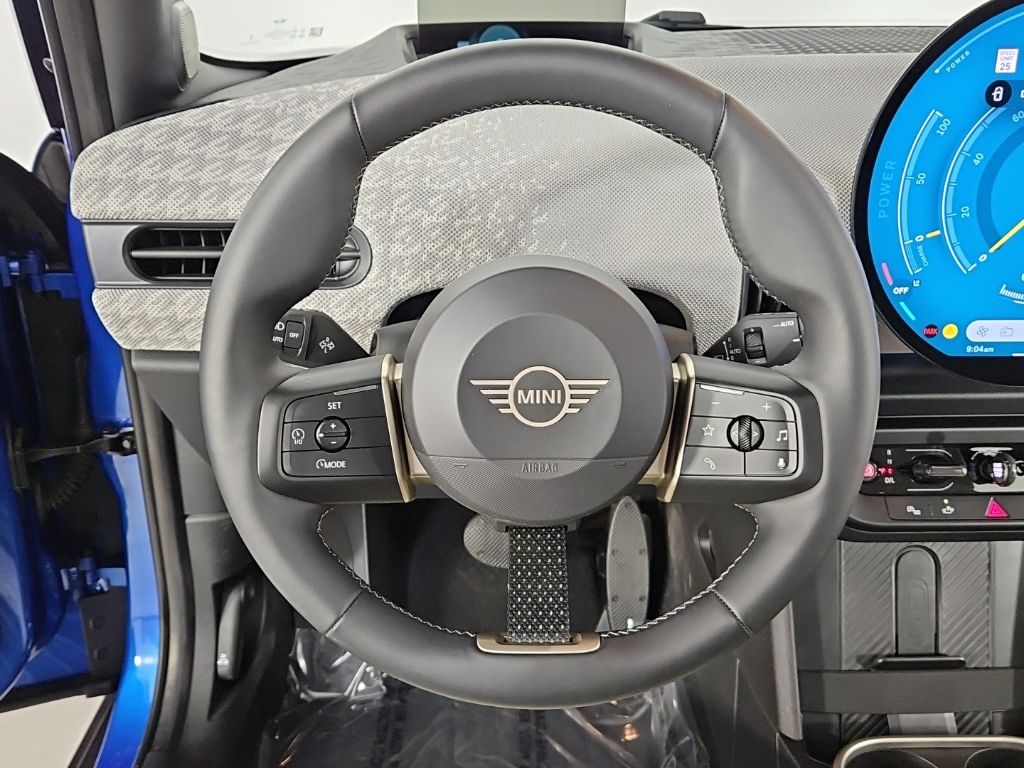 Thumbnail: 2026 MINI Cooper - 26