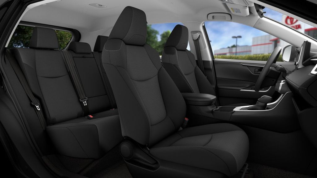 Thumbnail: 2025 Toyota RAV4 - 21