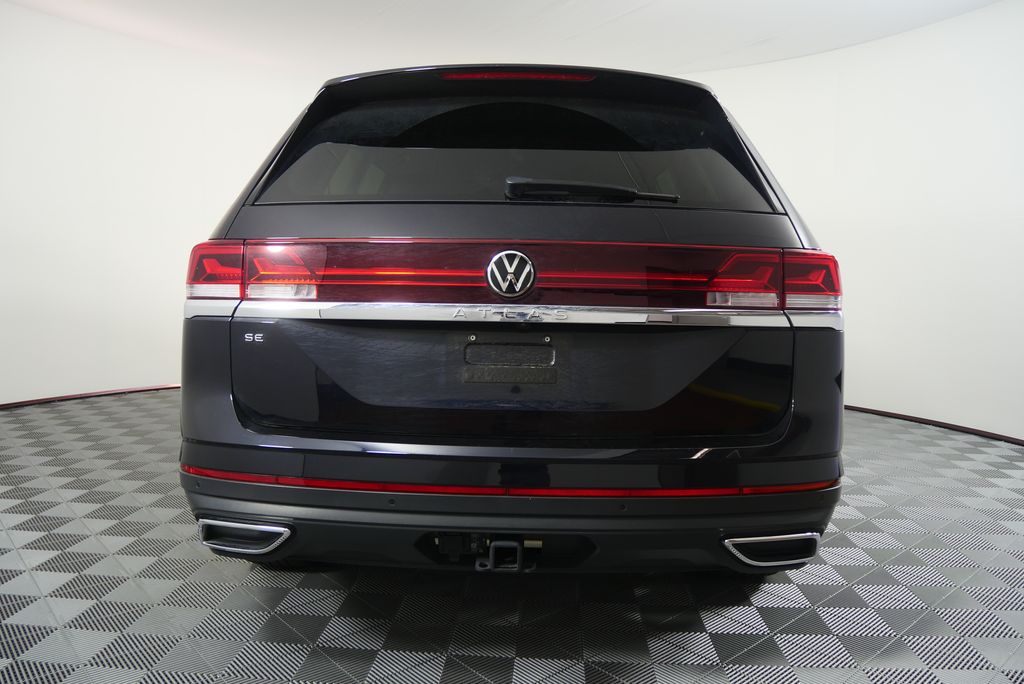 2024 Volkswagen Atlas SE 4