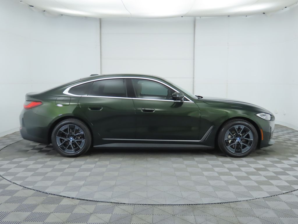 Thumbnail: 2023 BMW i4 - 4