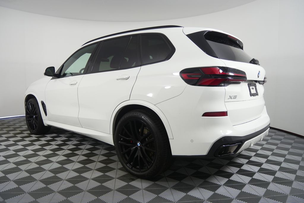 Thumbnail: 2024 BMW X5 - 5