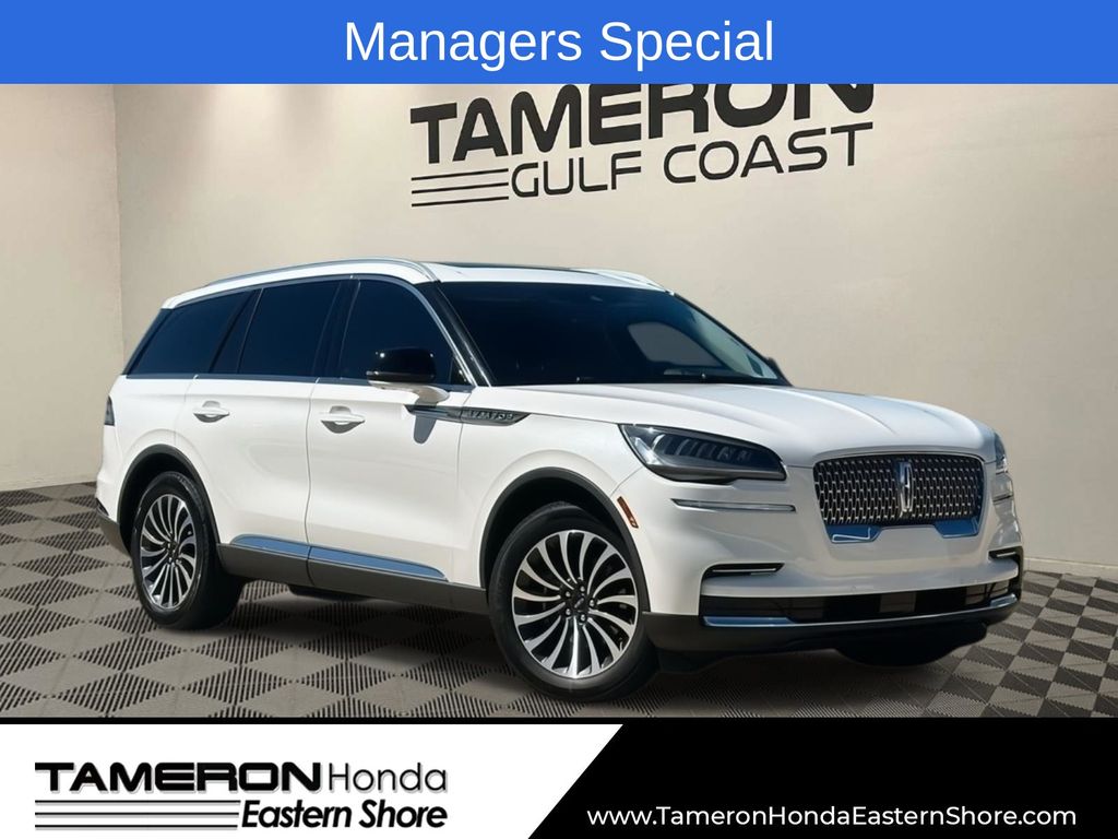 White Metallic 2023 Lincoln Aviator Reserve AWD SUV / Crossover All-Wheel Drive Automatic