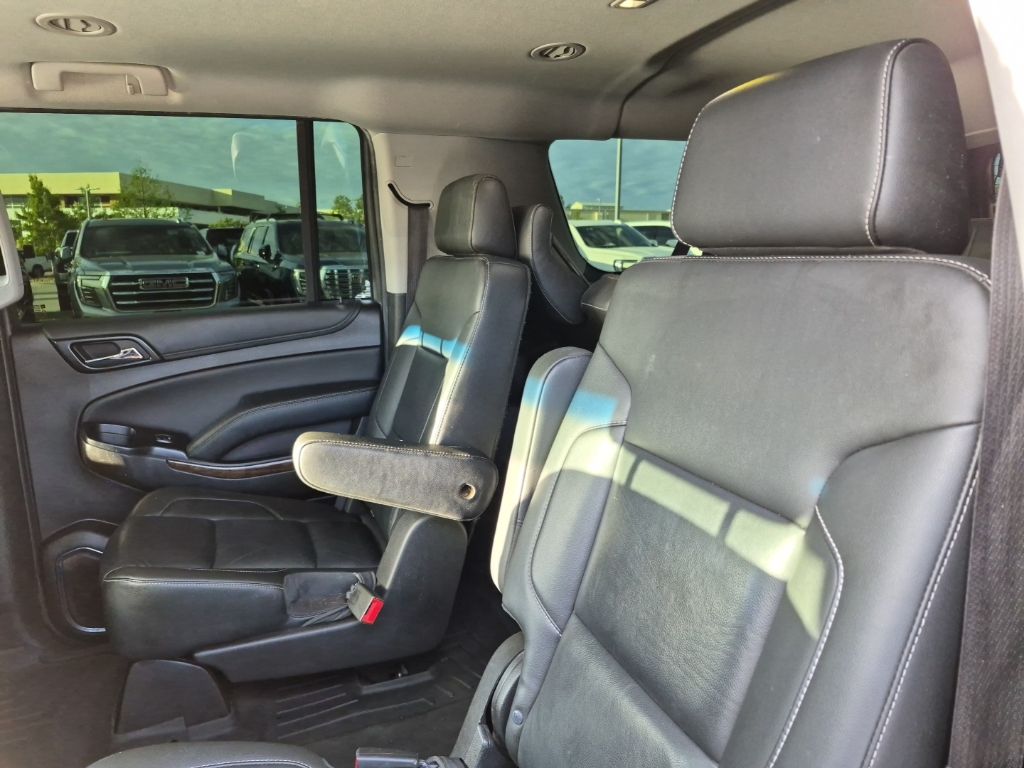 Used Car 2019 Chevrolet Suburban  Lt For Sale Under $20,000 In Austin, Texas