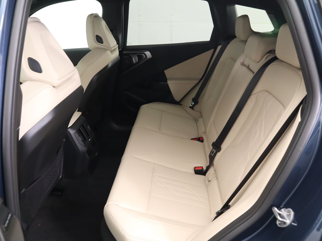 Thumbnail: 2026 BMW X3 - 22