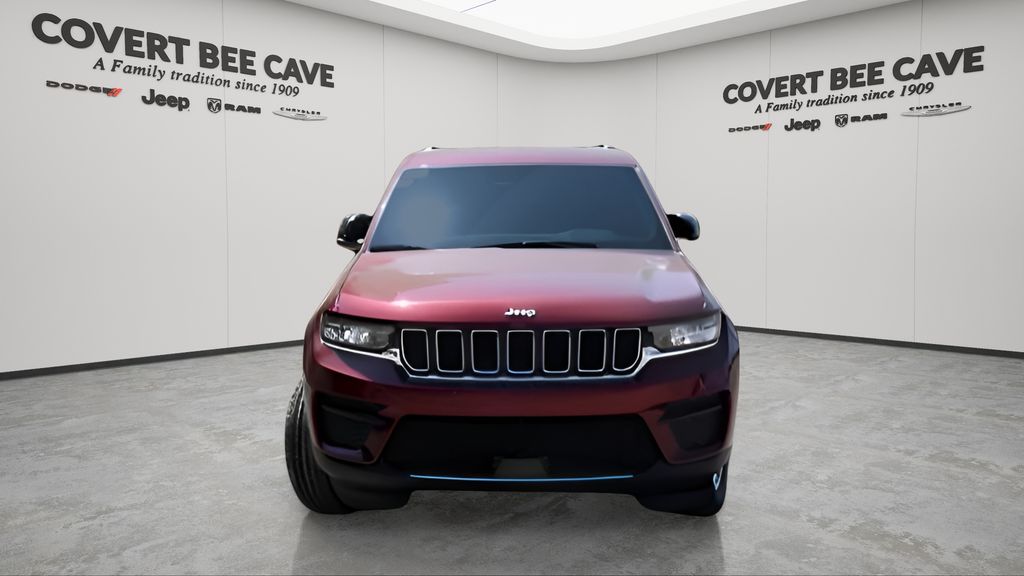 New Car 2025 Jeep Grand Cherokee  Laredo X For Sale Under $30,000 In Austin, Texas