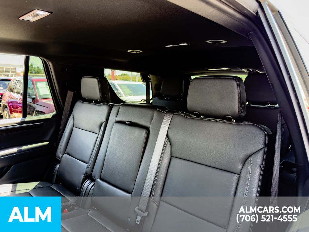 Used 2025 Black Chevrolet LT image 10