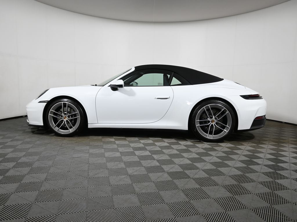 Thumbnail: 2025 Porsche 911 - 2