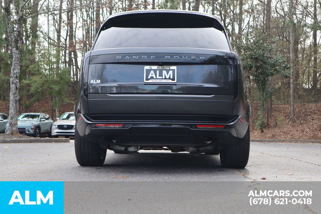 Used 2025 Gray Land Rover SE image 6