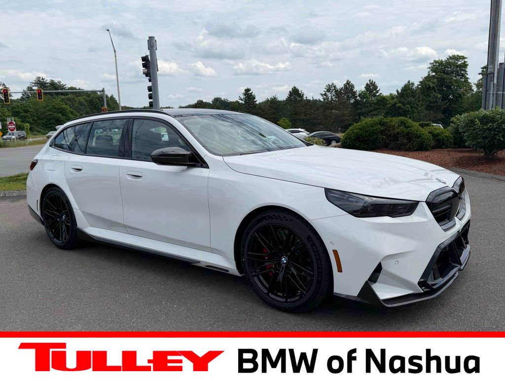 Alpine White 2027 BMW M5 Touring AWD Wagon All-Wheel Drive 8-Speed Automatic
