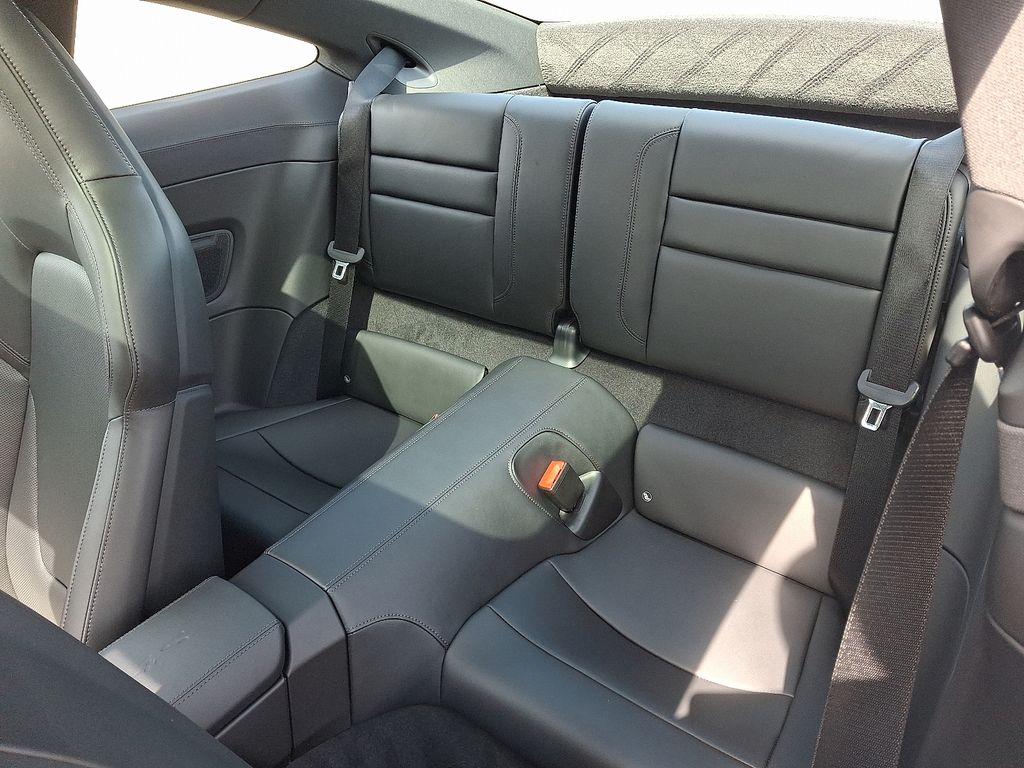 Thumbnail: 2026 Porsche 911 - 12