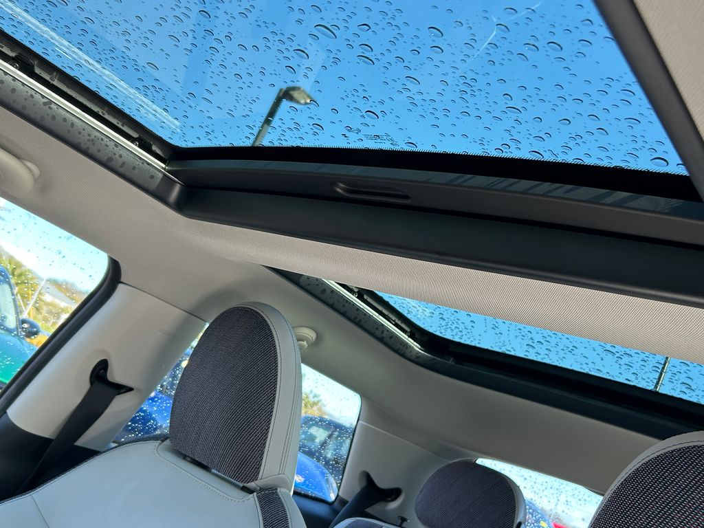 Thumbnail: 2025 MINI Cooper - 16