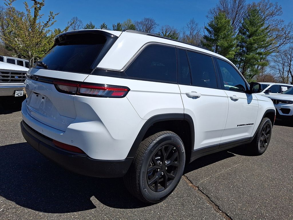 New 2026 Jeep Grand Cherokee SUV