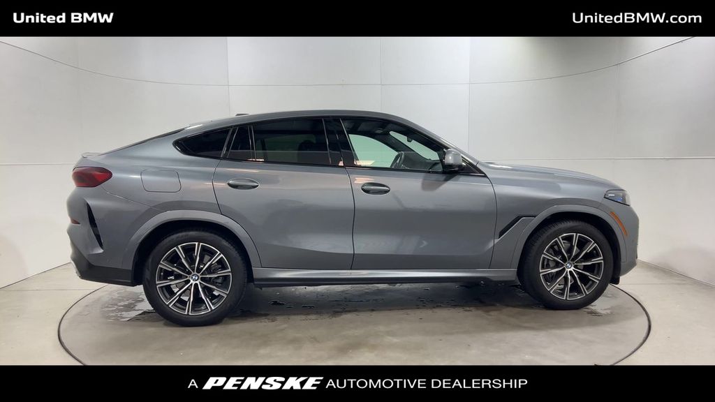 Thumbnail: 2024 BMW X6 - 9