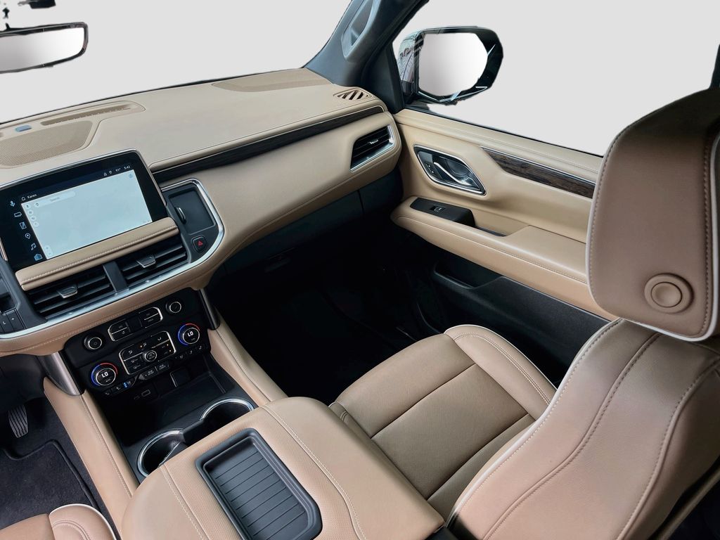 Used 2023 Red Chevrolet Premier image 25