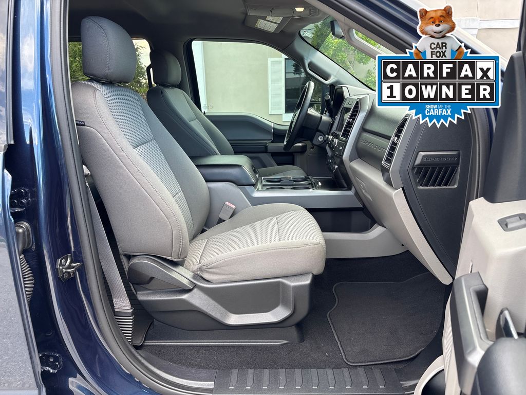 Used 2019 Blue Ford XLT image 6