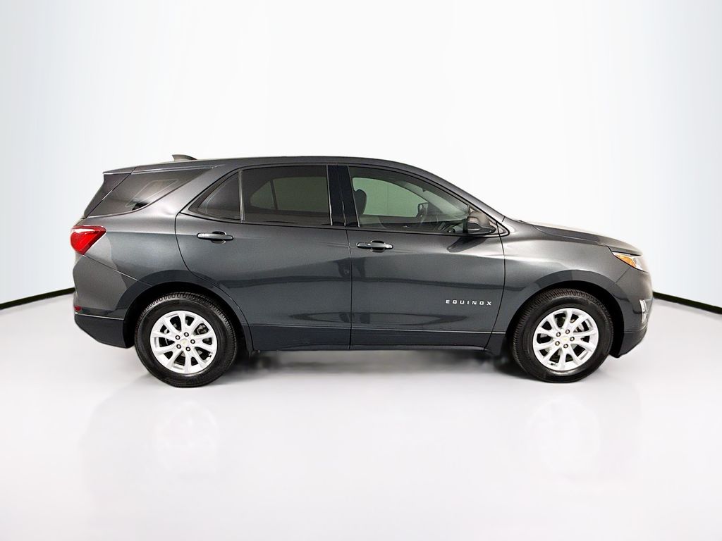 Thumbnail: 2018 Chevrolet Equinox - 4