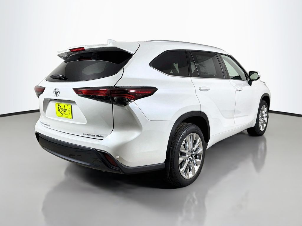 New 2026 Toyota Highlander SUV
