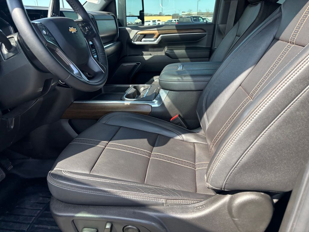 Used Car 2024 Chevrolet Silverado 2500hd  High Country For Sale Under $80,000 In Austin, Texas