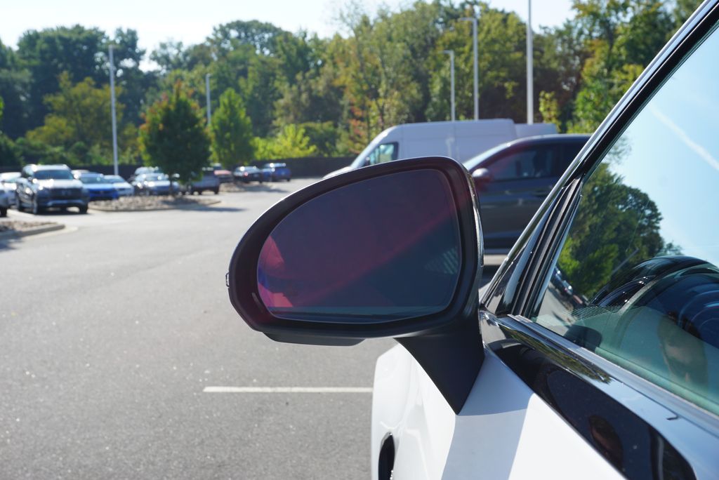 Thumbnail: 2026 Mercedes-Benz CLE - 15