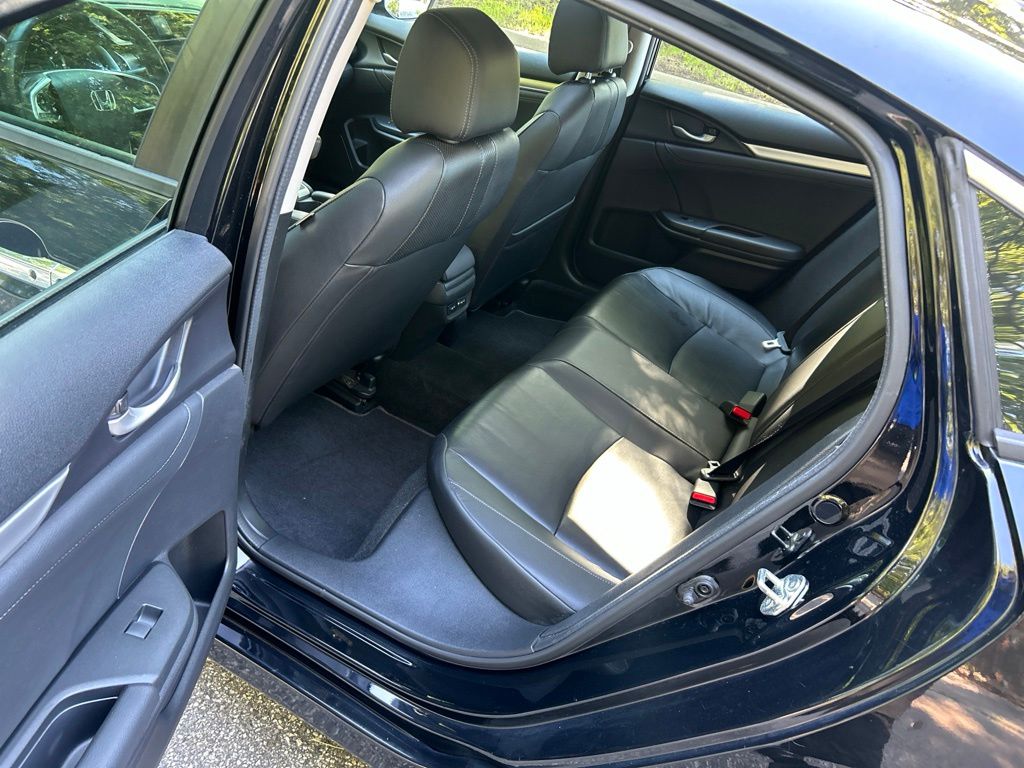 Used 2016 Black Honda Touring image 26
