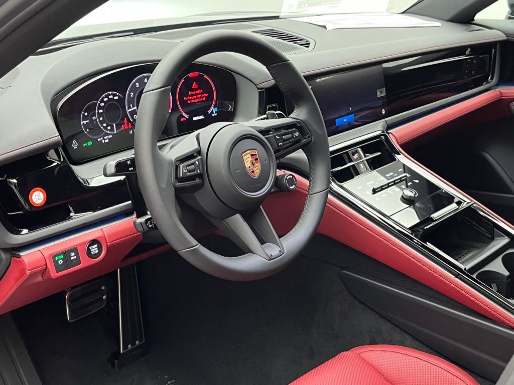 Thumbnail: 2026 Porsche Panamera - 4