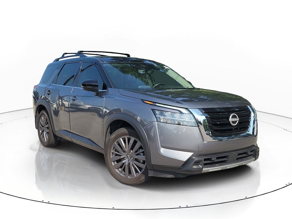 2024 Nissan Pathfinder SL 4WD