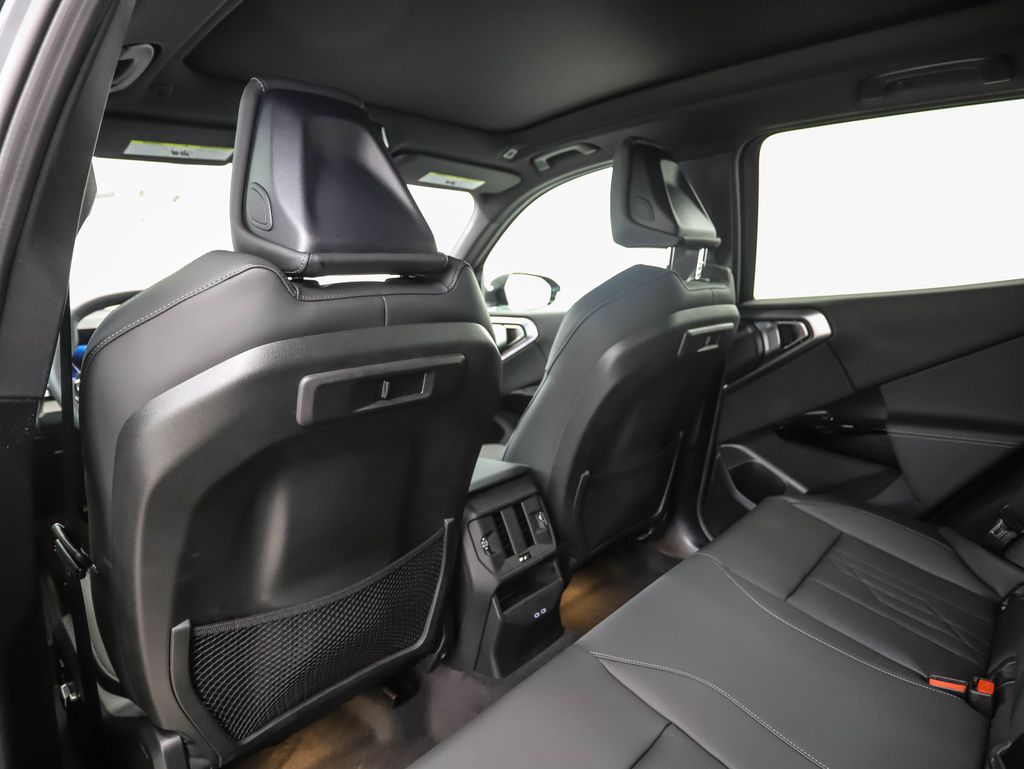 Thumbnail: 2026 BMW X3 - 21