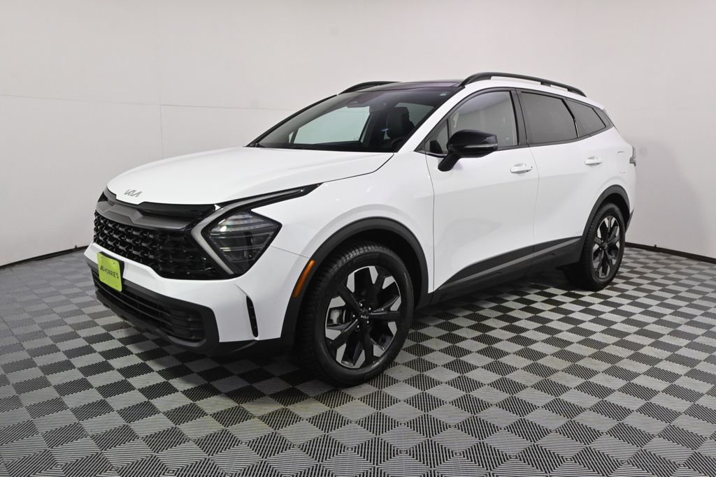 Used 2024 White Kia X-Line image 2